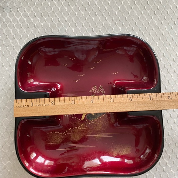 VINTAGE Burgundy & BLACK CERAMIC Oriental ASHTRAY SQUARE MID CENTURY - Picture 3 of 7